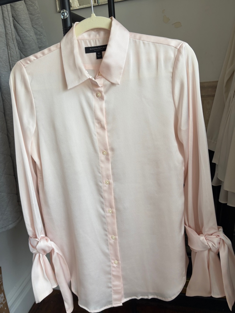 Banana Republic Pale Pink Tie-Cuff Button-Down Blouse
